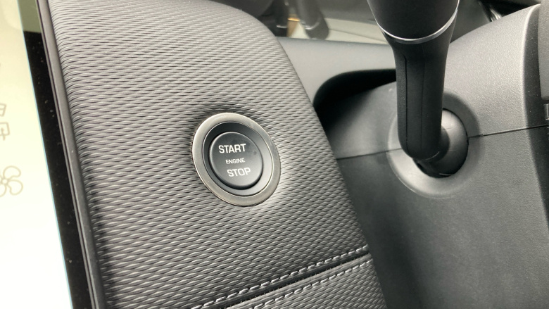 Land Rover Discovery Sport 1.5 P270e Dynamic SE 5dr Auto [5 Seat] Station Wagon